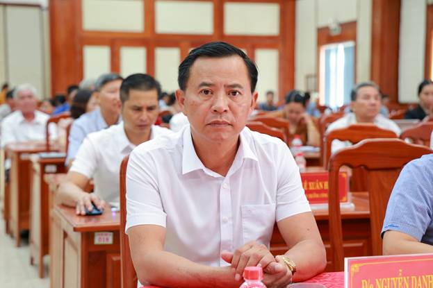 Thường trực Đảng ủy tham dự hội nghị