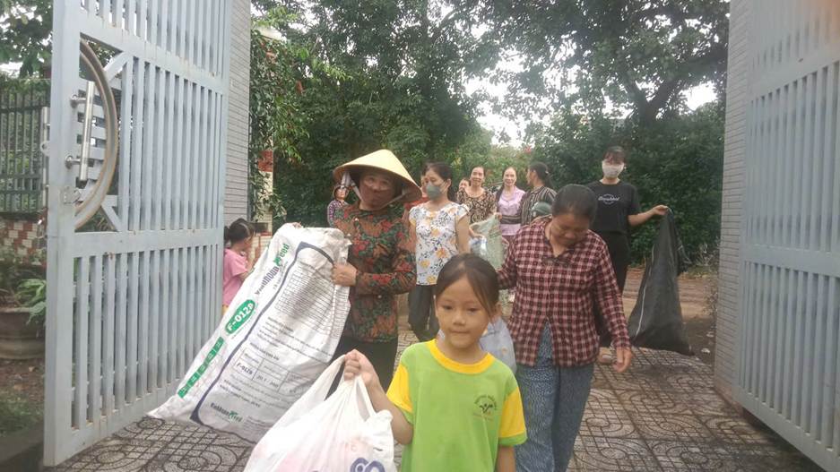 Hoạt động thu gom phế liệu của Hội Liên hiệp Phụ nữ