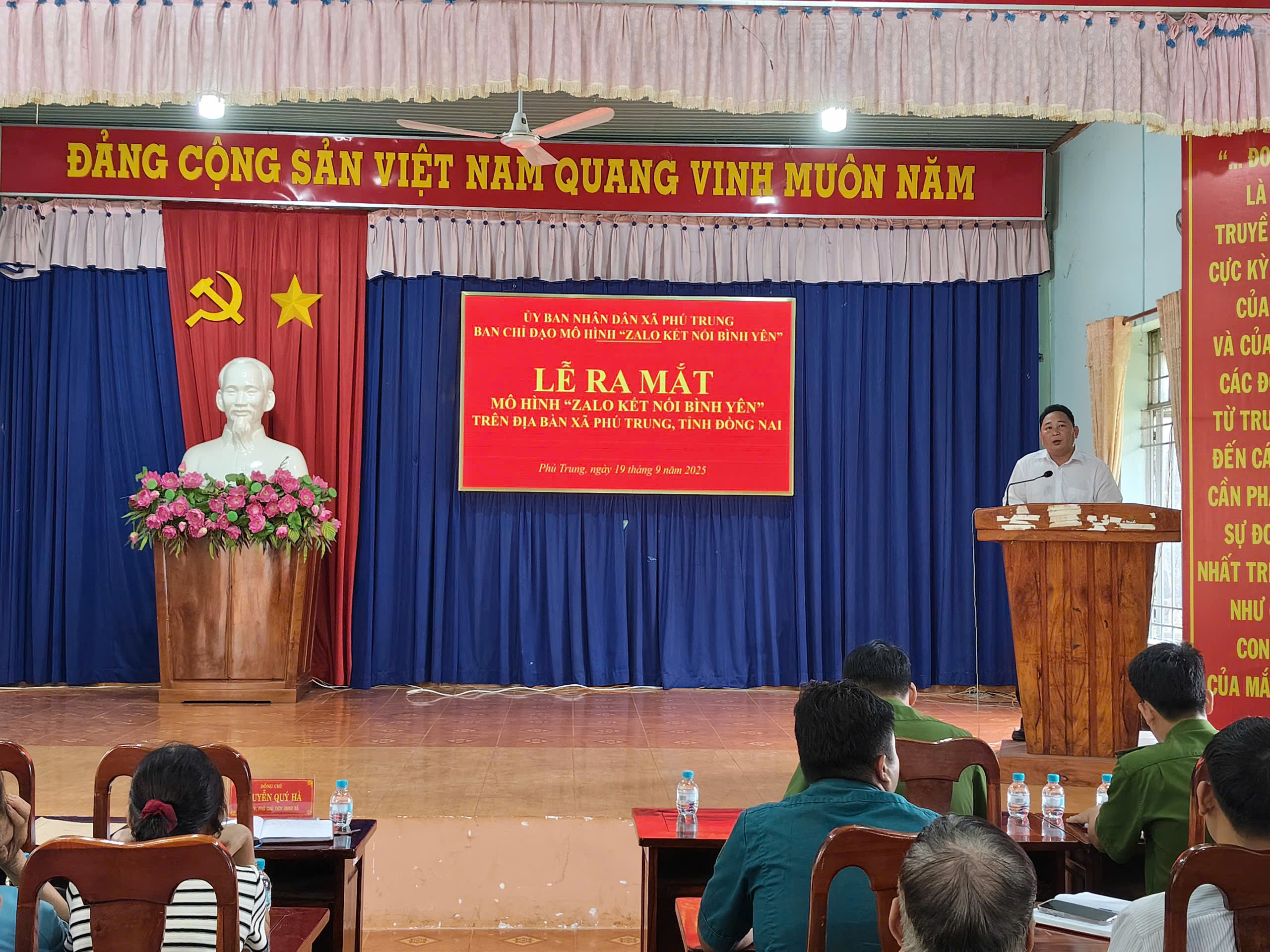 z7028354971136 72261f7d068cf8aedecab4d48034c3c8