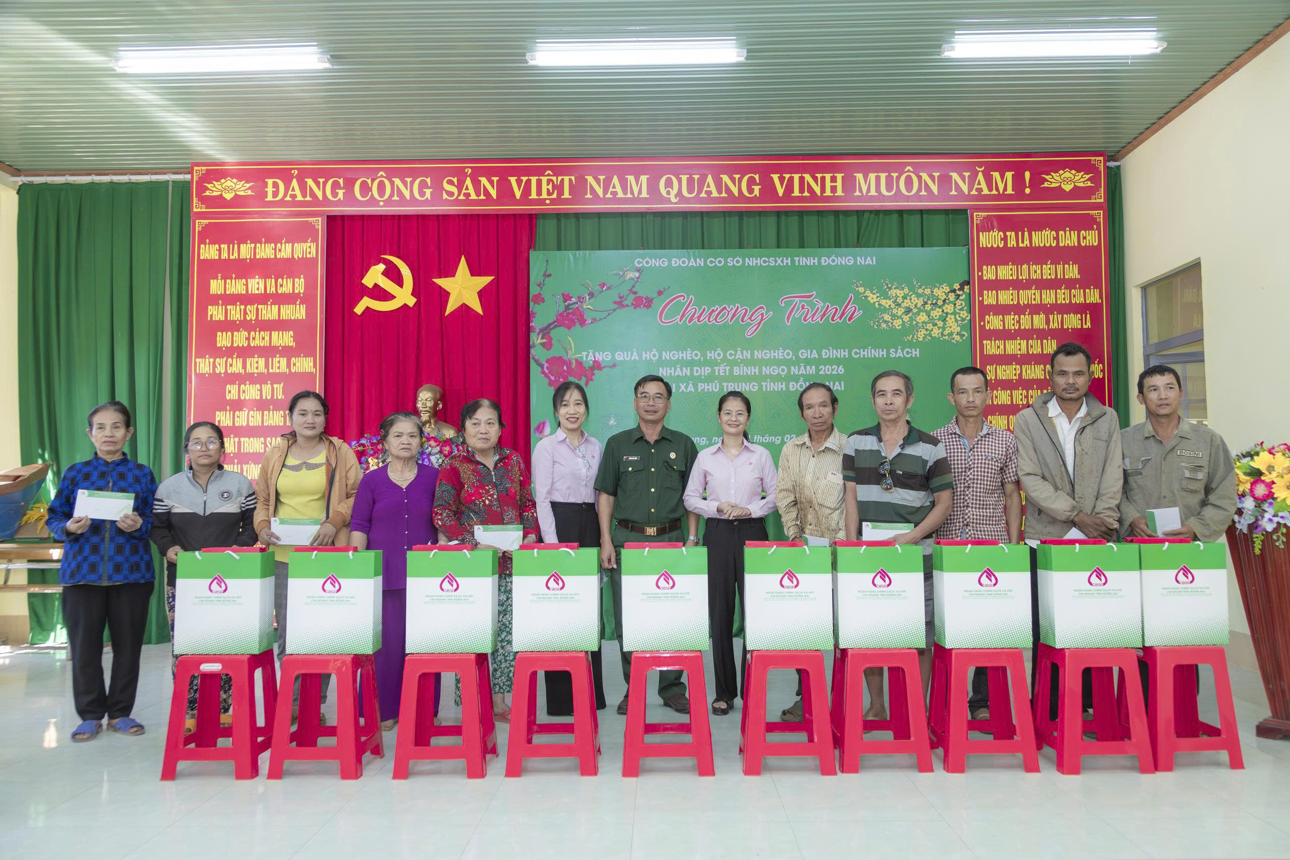 z7502515542148 d049e7483c8310ed0d2fcfa26bc4ae22