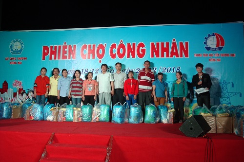 PHIEN CHO CONG NHAN.jpg?t=1762423302