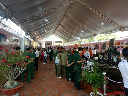 di chúc bác 10.jpg?t=1762423302