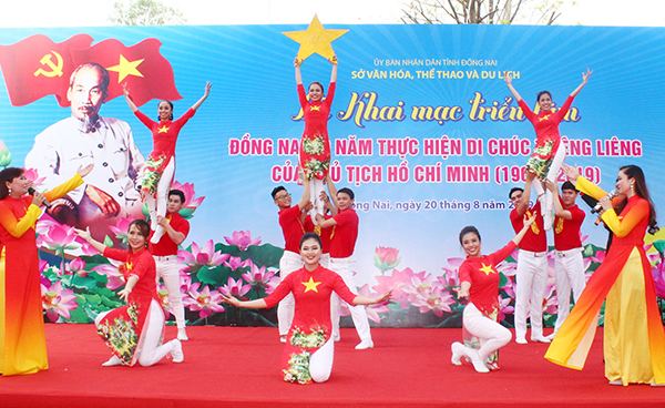 di chúc bác 2.1.JPG?t=1762423302