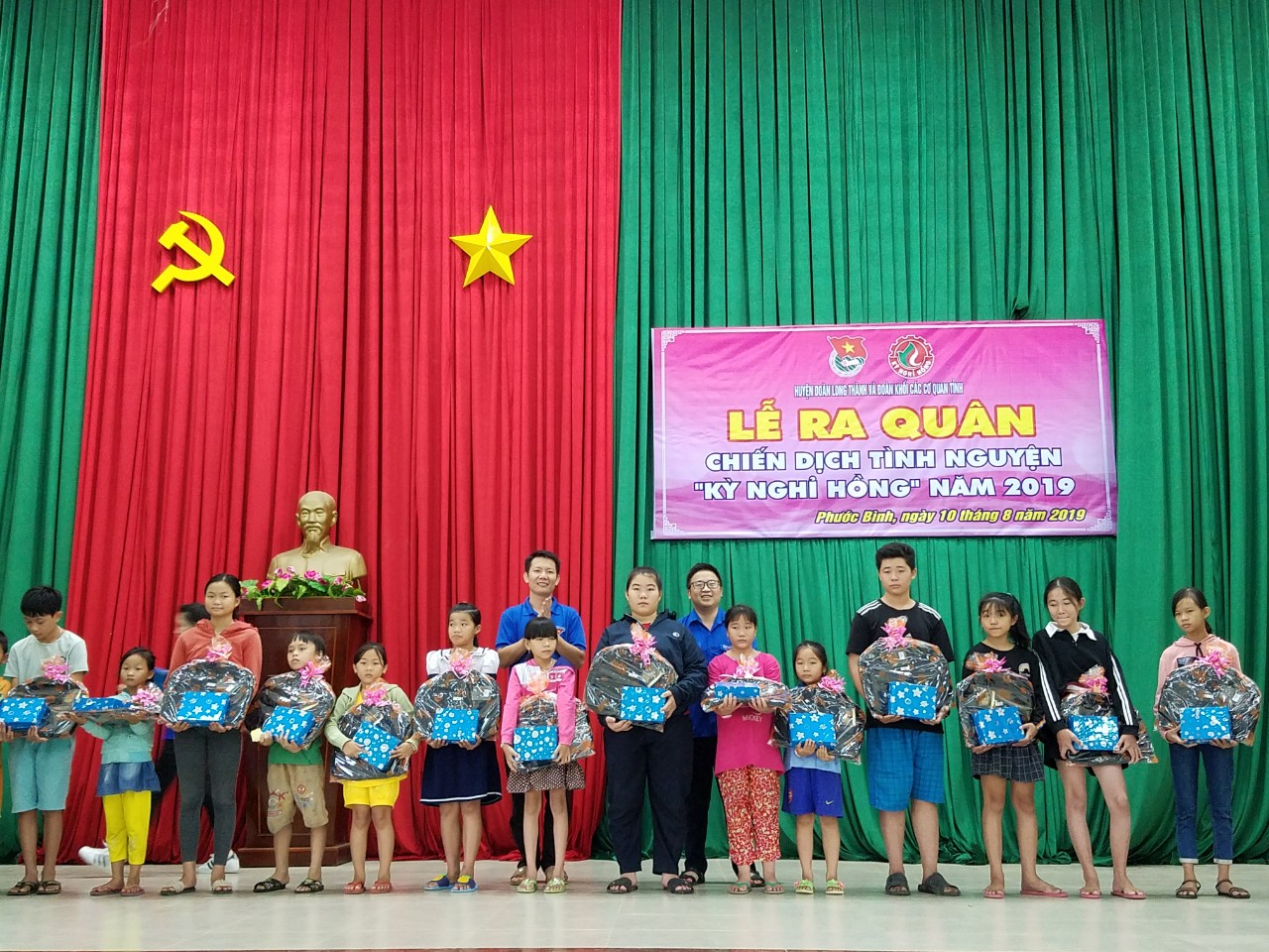 kỳ nghỉ hồng 8.jpg?t=1762423302