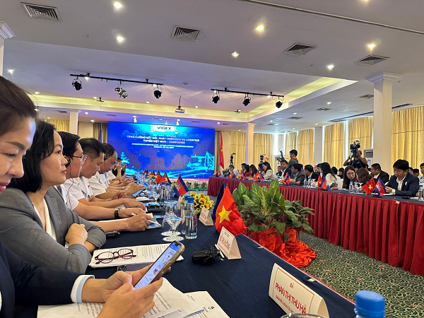 30102023-quang canh hoi nghi.jpg.png?t=1762423302