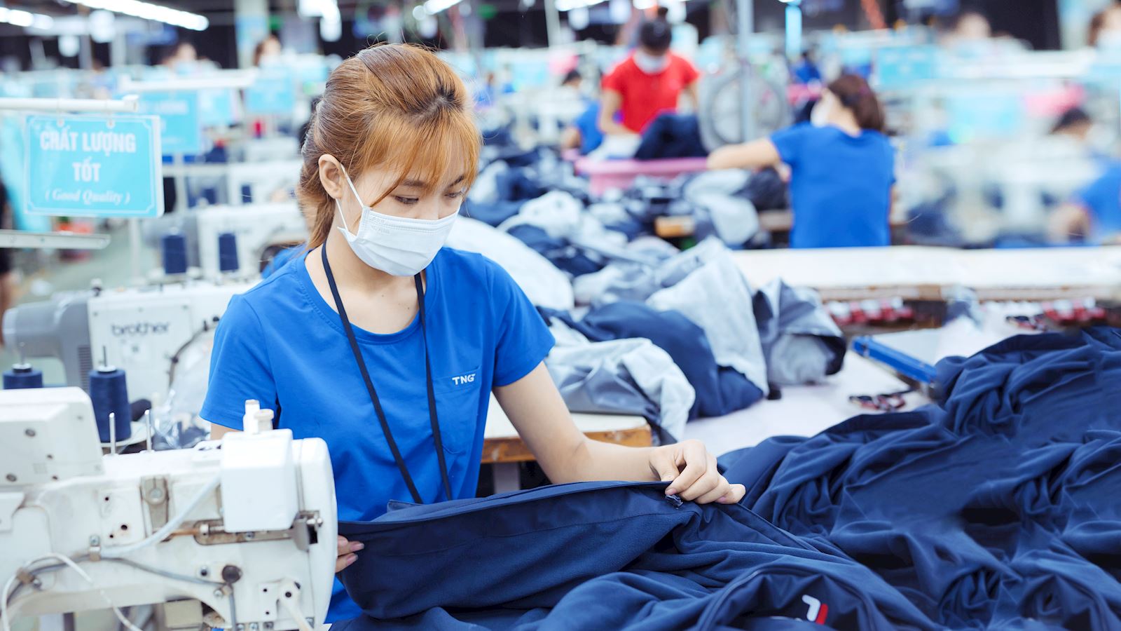 bai 23.don-hang-gia-tang-doanh-nghiep-vao-guong-tang-toc-xuat-khau_65edd7a8f3c06.jpg?t=1762423302