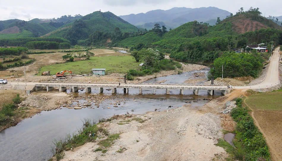 Giải ngân chậm, nhiều chương trình mục tiêu quốc gia đối mặt với nguy cơ “về đích muộn”