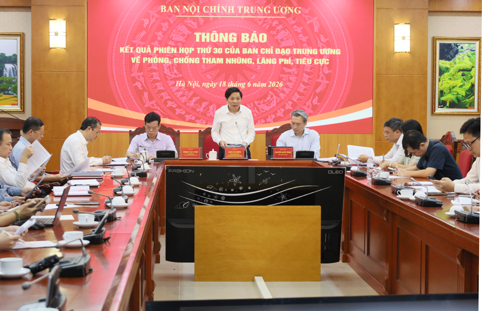 https://dangcongsan.vn/upload/2006988/fck/huyennt/1---NC.png?t=1781845997