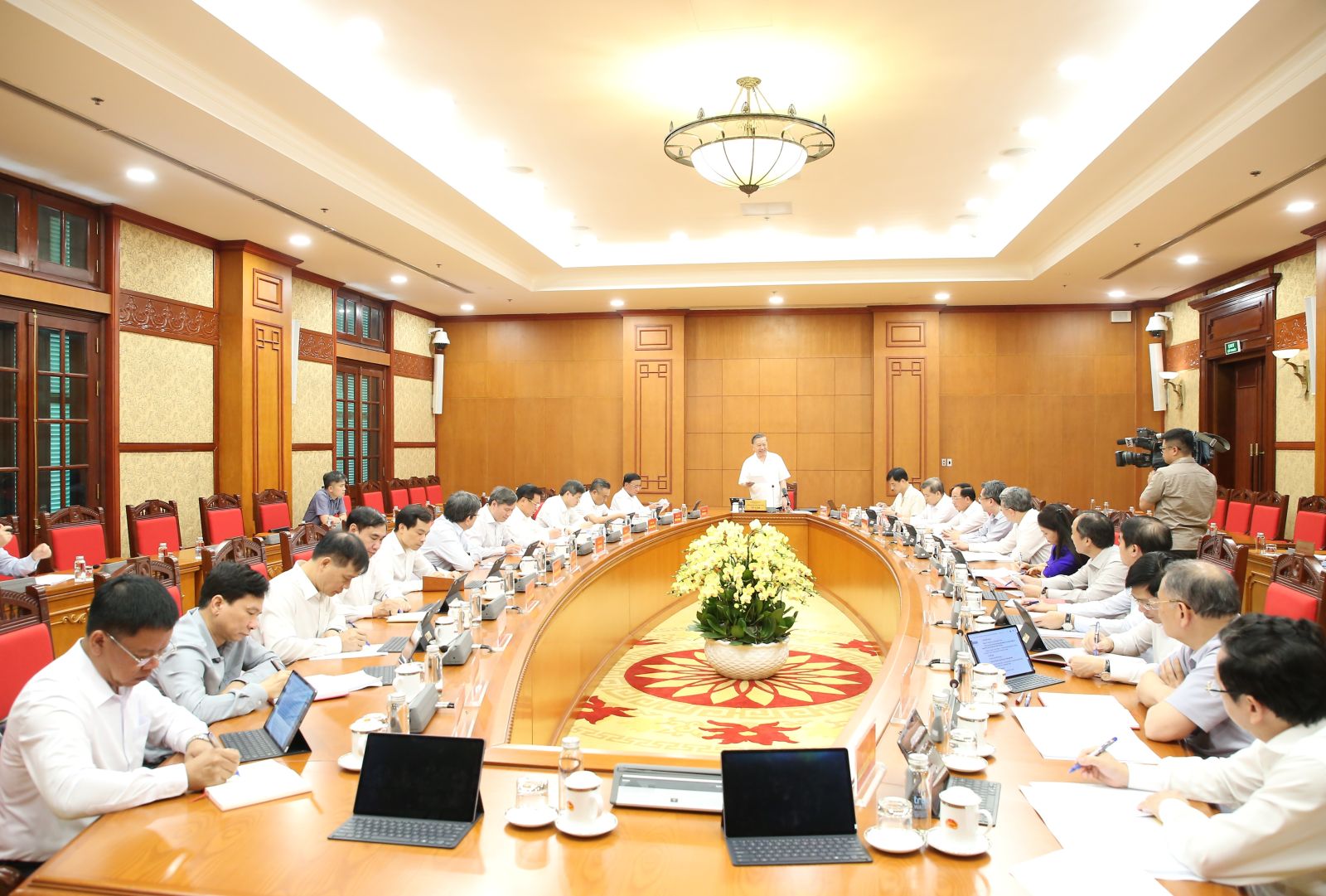 https://dangcongsan.vn/upload/2006988/fck/hoanth/IMG_5022.JPG?t=1779785374