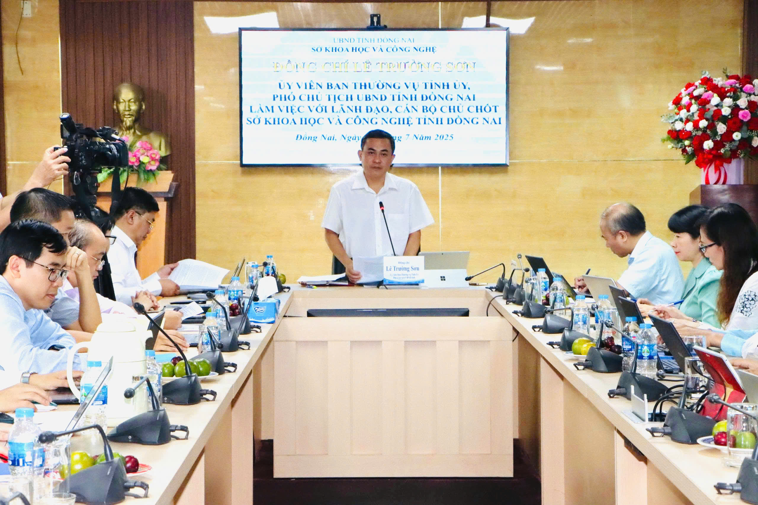 z6794089753320 d6f2286ac95f9e7377a2c7d59c55b576