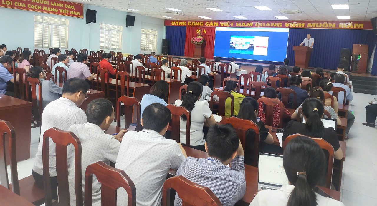 Tap huan phan mem hop khong giay