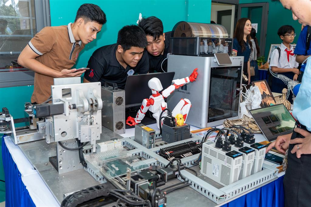 MASKING (53 of 226) 1024 18122025162832