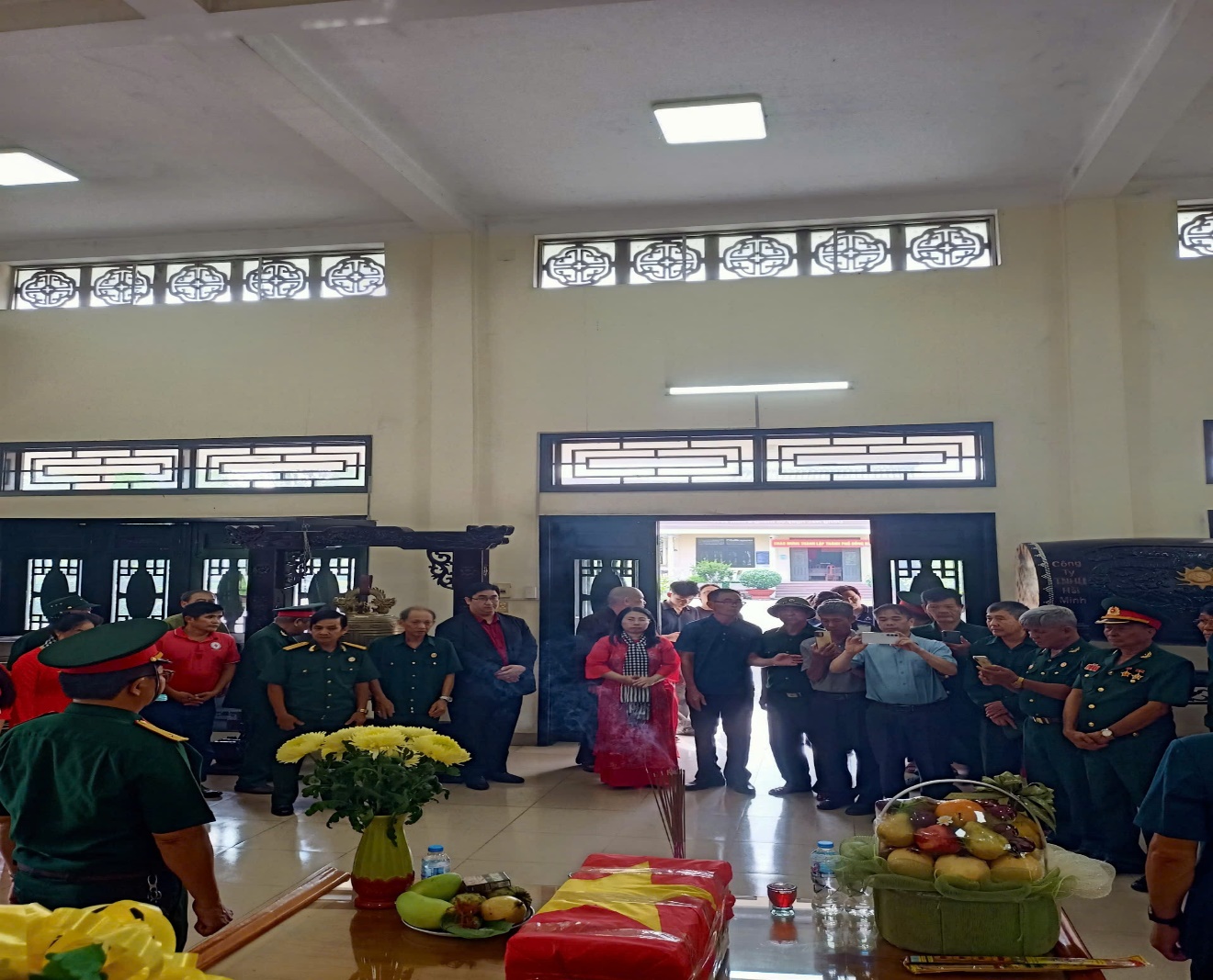 BAN QUẢN LÝ NGHĨA TRANG THÀNH PHỐ ĐỒNG NAI  PHỐI HỢP HỘI HỖ TRỢ GIA ĐÌNH LIỆT SĨ THÀNH PHỐ ĐỒNG NAI  TỔ CHỨC LỄ CẤT BỐC VÀ TIỄN ĐƯA HÀI CỐT  LIỆT SĨ ĐÀO HỒNG TỊNH