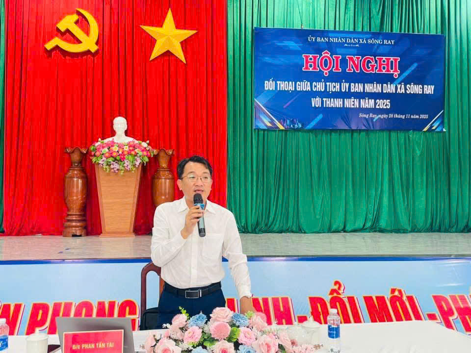 UBND XÃ SÔNG RAY TỔ CHỨC THÀNH CÔNG CHƯƠNG TRÌNH ĐỐI THOẠI GIỮA CHỦ TỊCH UBND XÃ VỚI THANH NIÊN NĂM 2025