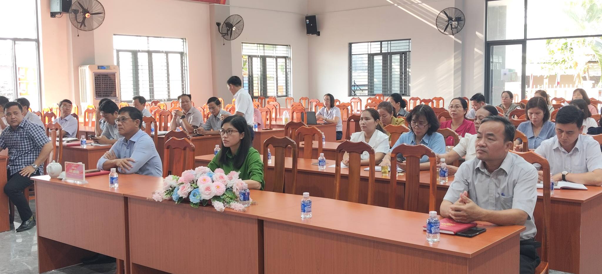 HỘI NGHỊ TOÀN QUỐC QUÁN TRIỆT, TRIỂN KHAI THỰC HIỆN NGHỊ QUYẾT SỐ 79-NQ/TW và NGHỊ QUYẾT SỐ 80-NQ/TW của BỘ CHÍNH TRỊ