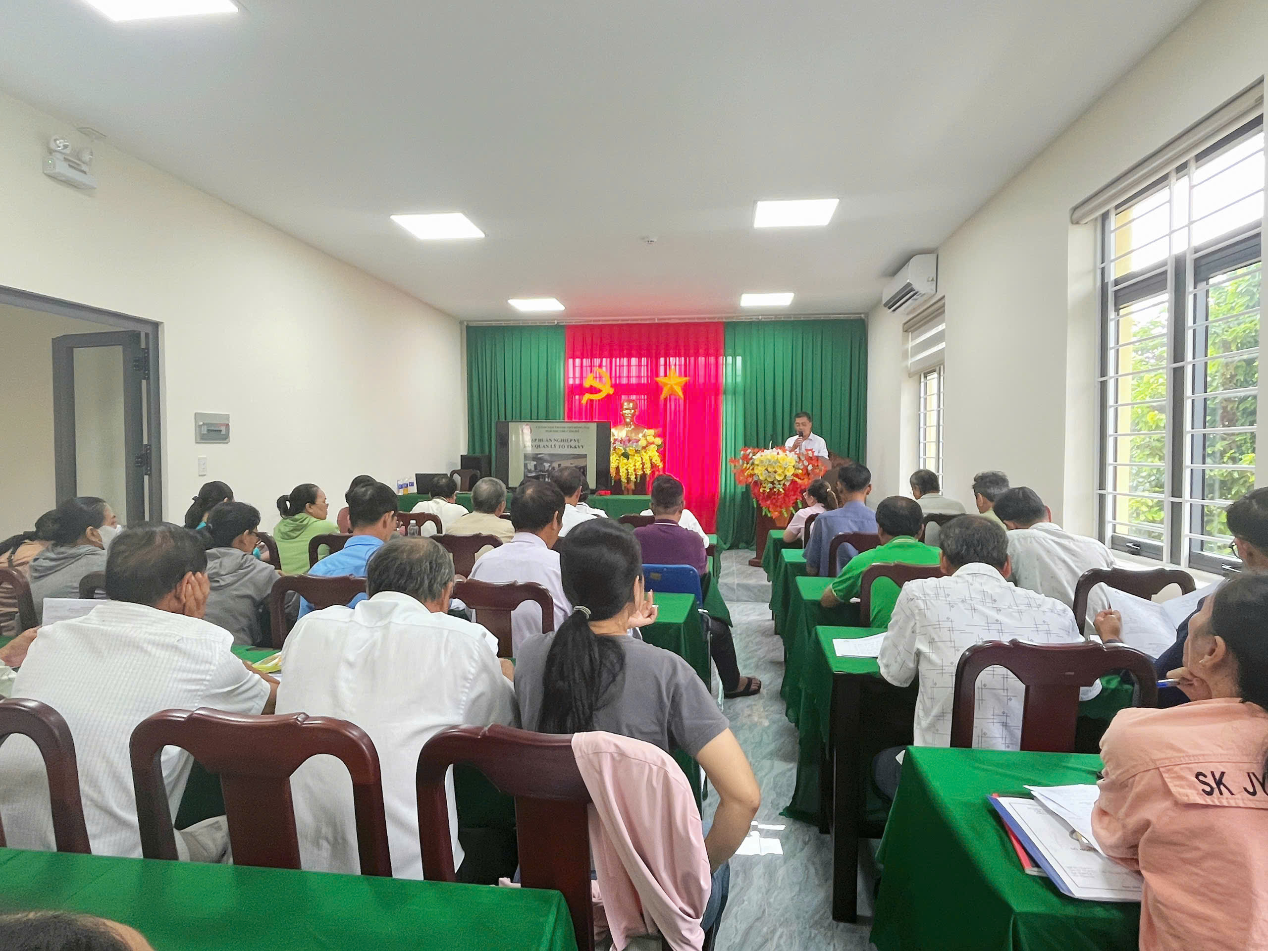 XÃ SÔNG RAY PHỐI HỢP VỚI NHCSXH CẨM MỸ TẬP HUẤN NGHIỆP VỤ TÍN DỤNG CHÍNH SÁCH CHO CÁC TỔ VAY VỐN TRÊN ĐỊA BÀN XÃ SÔNG RAY NĂM 2026