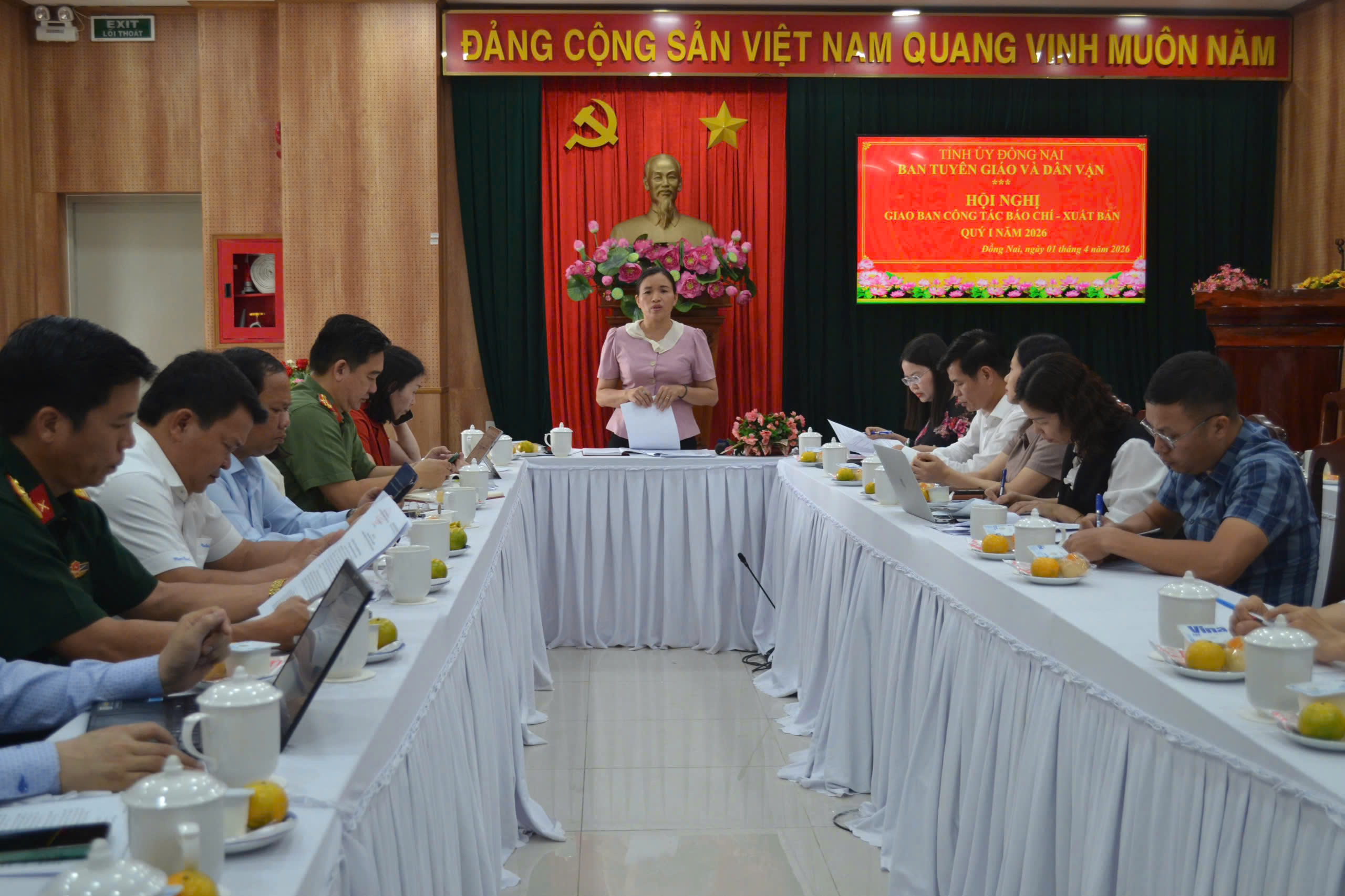 Phó Trưởng ban Tuyên giáo và dân vận Tỉnh ủy Nguyễn Thị Loan phát biểu chỉ đạo tại Hội nghị
