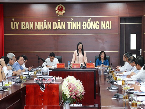 BT lam viec tai UB.jpg?t=1762423301