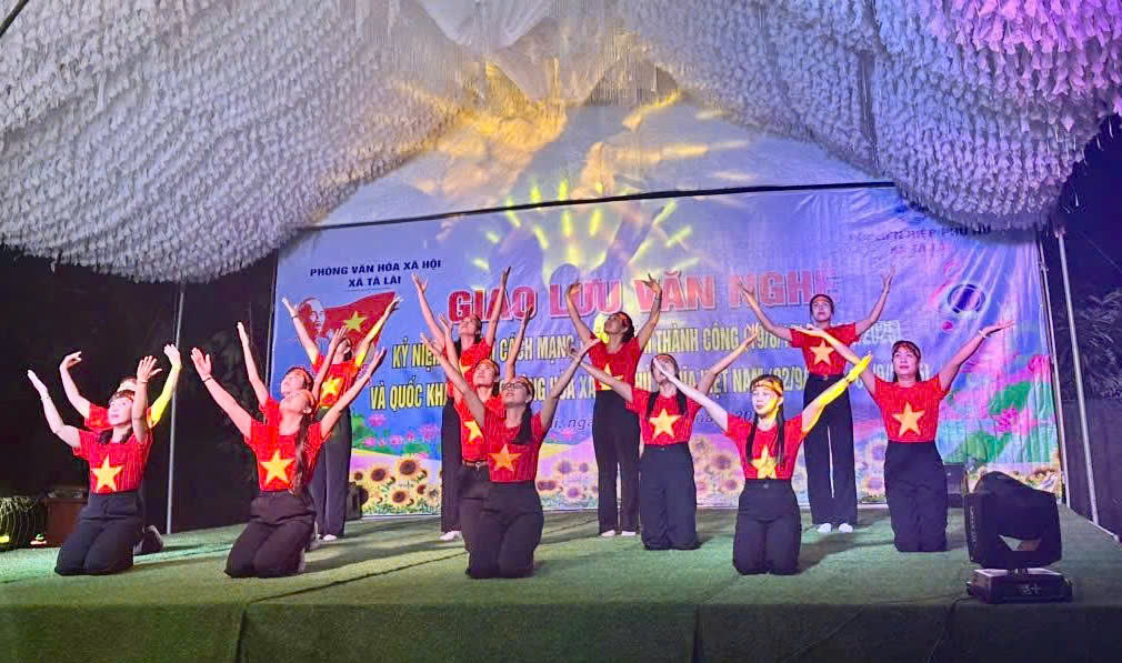 z6950197482384 4b0072487b958fbe547eb0417f4a379c