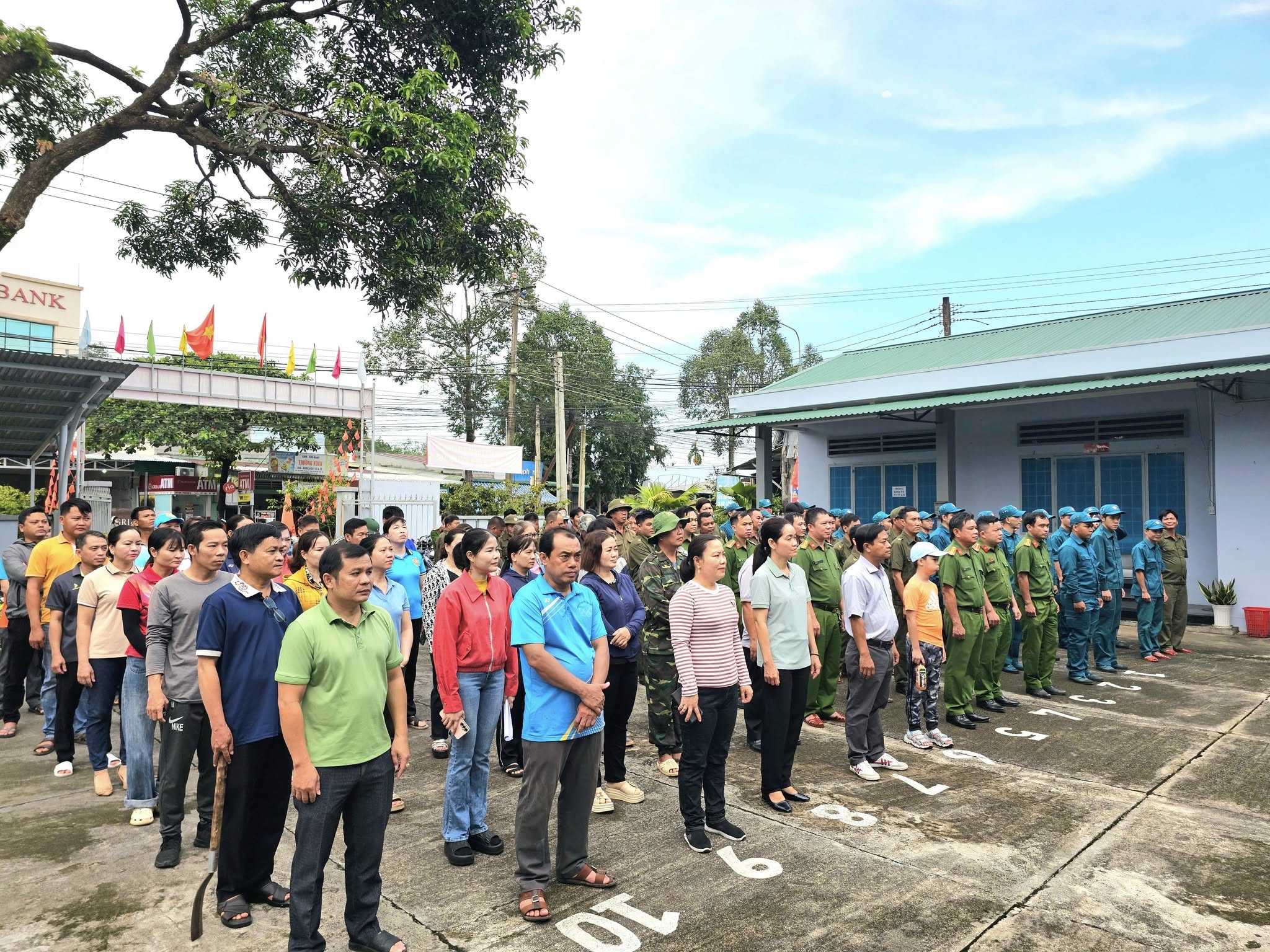 Xã Tà Lài ra quân thực hiện công tác dân vận với nhiều hoạt động thiết thực