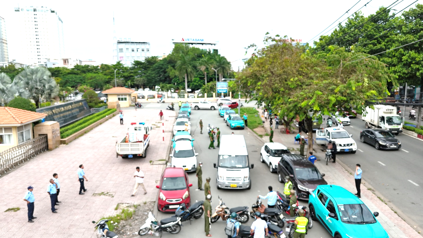 PHƯỜNG TAM HIỆP LẬP LẠI TRẬT TỰ ĐÔ THỊ, HƯỚNG TỚI XÂY DỰNG “PHƯỜNG AN TOÀN GIAO THÔNG”