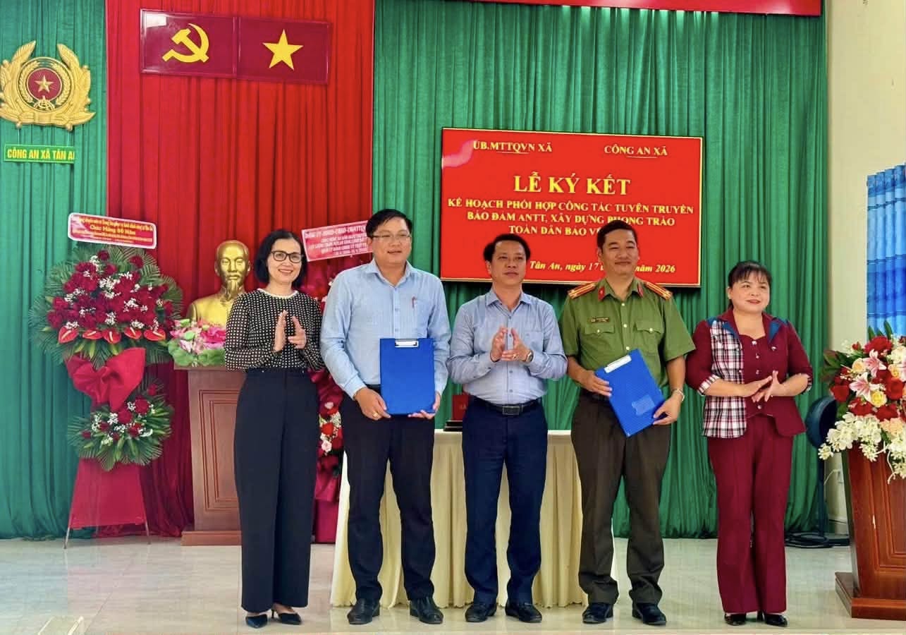 TỔ CHỨC LỄ KÝ KẾT KẾ HOẠCH PHỐI HỢP THỰC HIỆN TUYÊN TRUYỀN BẢO ĐẢM ANTT VÀ XÂY DỰNG PHONG TRÀO TOÀN DÂN BẢO VỆ ANTQ NĂM 2026