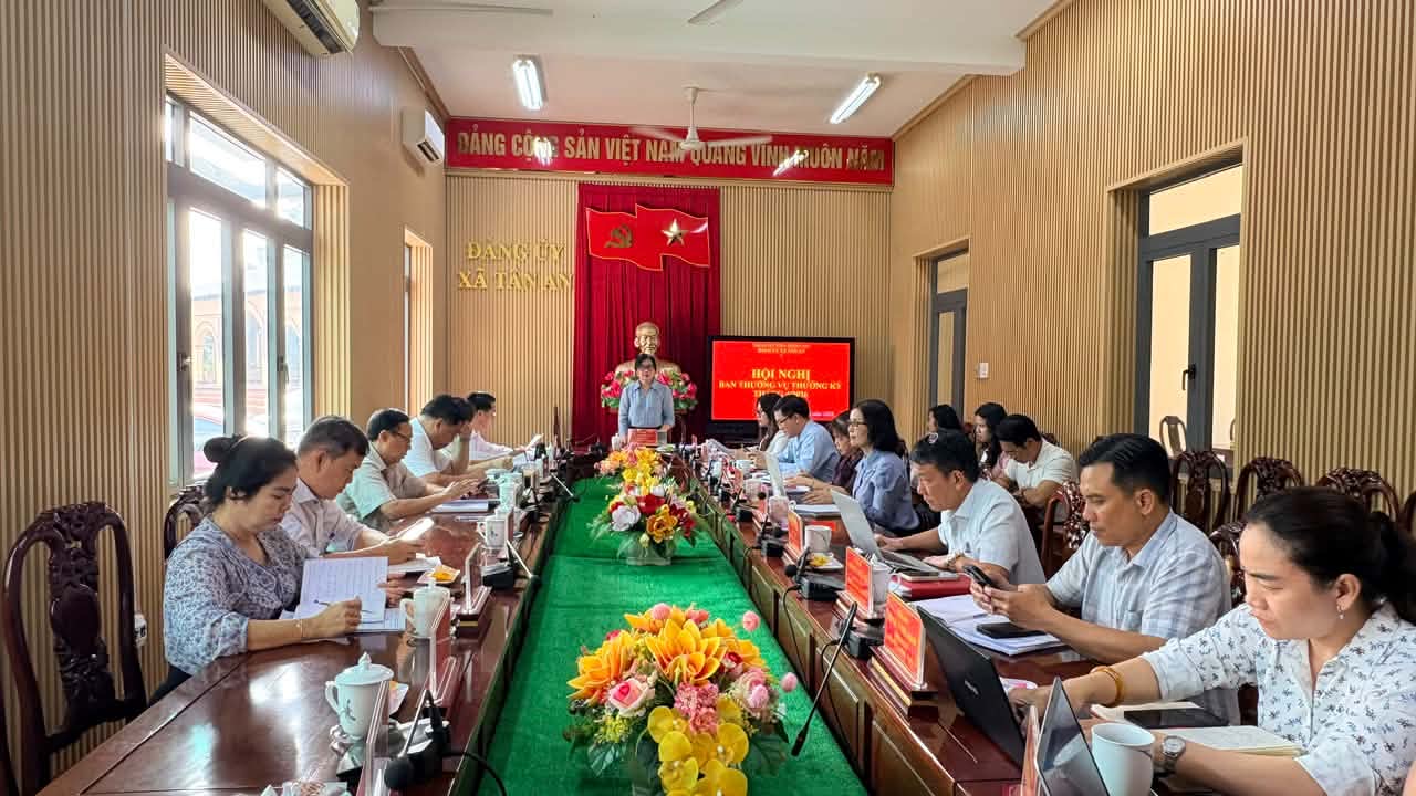 Ban thường vụ Đảng uỷ xã Tân An tổ chức họp thường kỳ tháng 4 năm 2026