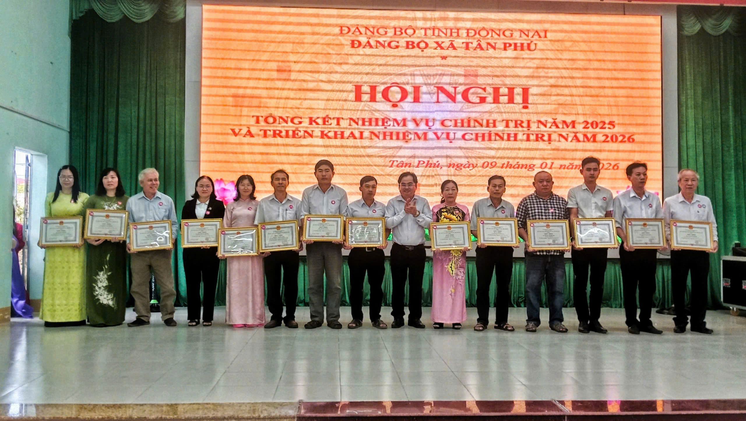 z7424884022465 842dd775c307f0a3eb8d1ac384b6e2fd