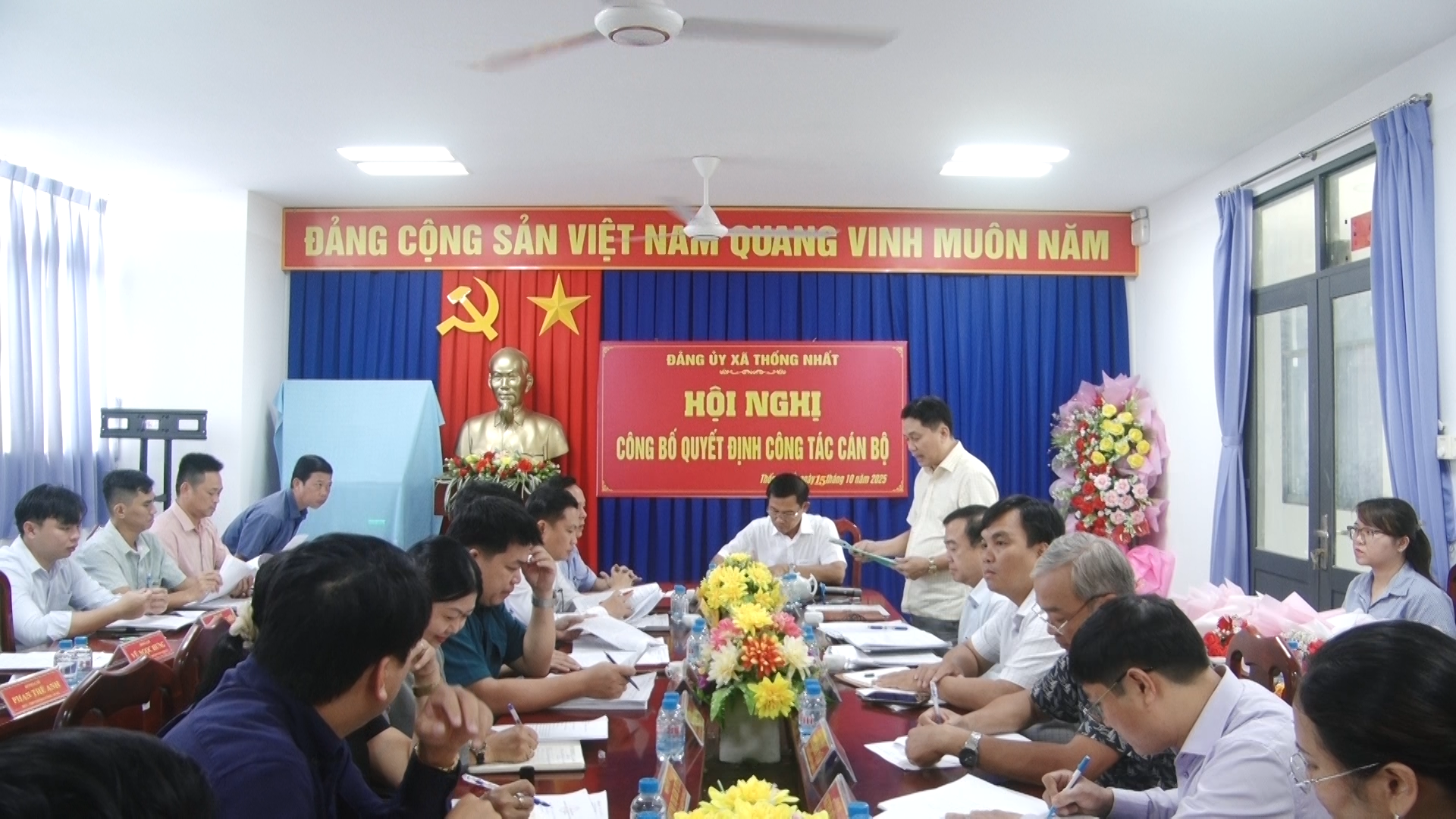 Toàn cảnh Hội nghị Công bố quyết định công tác cán bộ