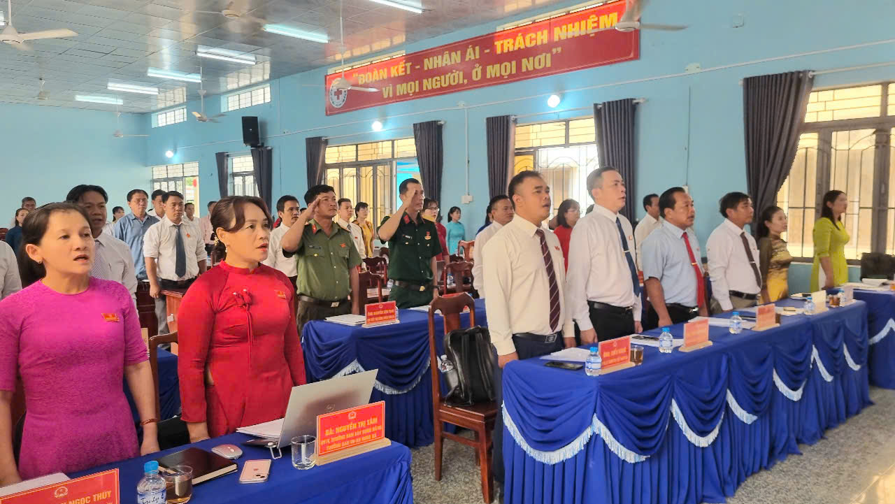 Hình 10 kỳ họp 3