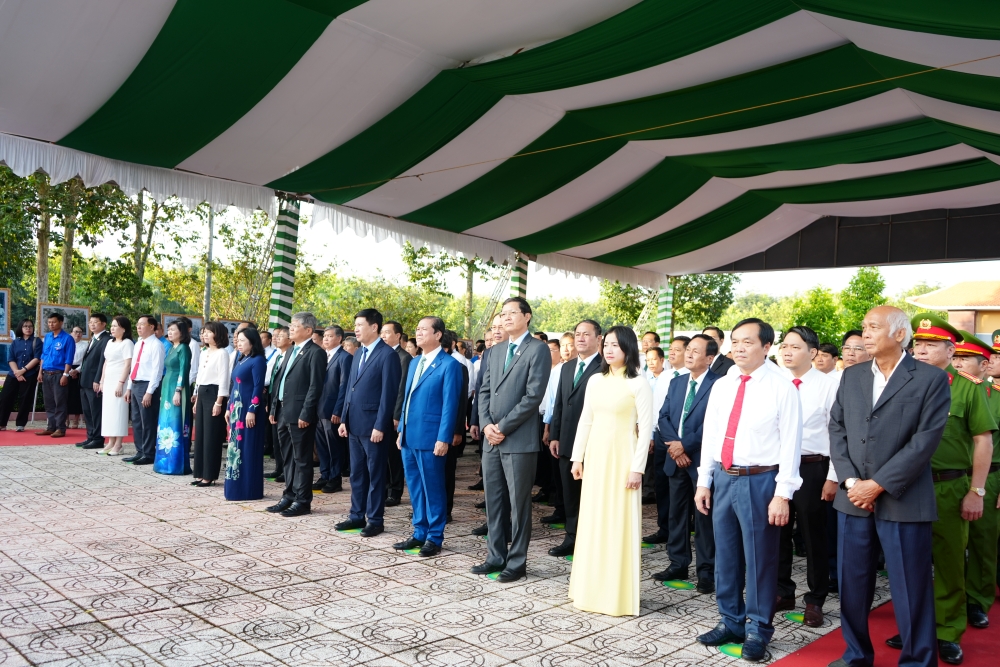 AQ