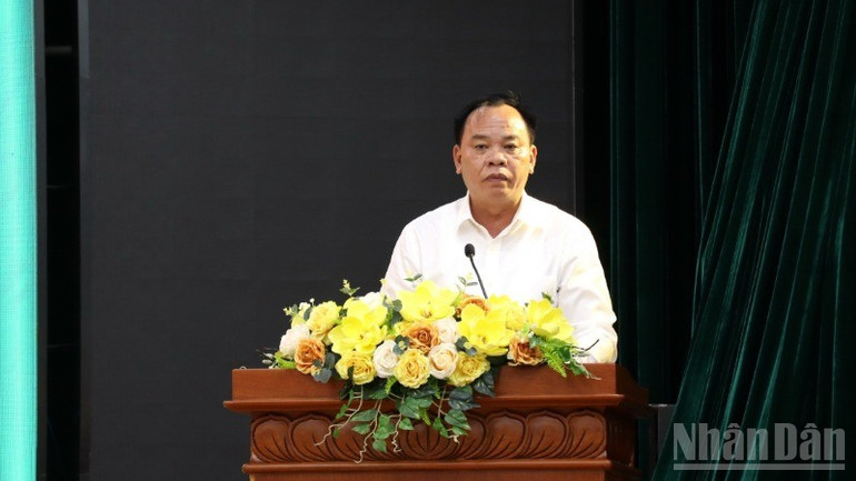 Chủ tịch Ủy ban nhân dân tỉnh Đồng Nai Võ Tấn Đức làm rõ về các giải pháp thúc đẩy tăng trưởng kinh tế hai con số.