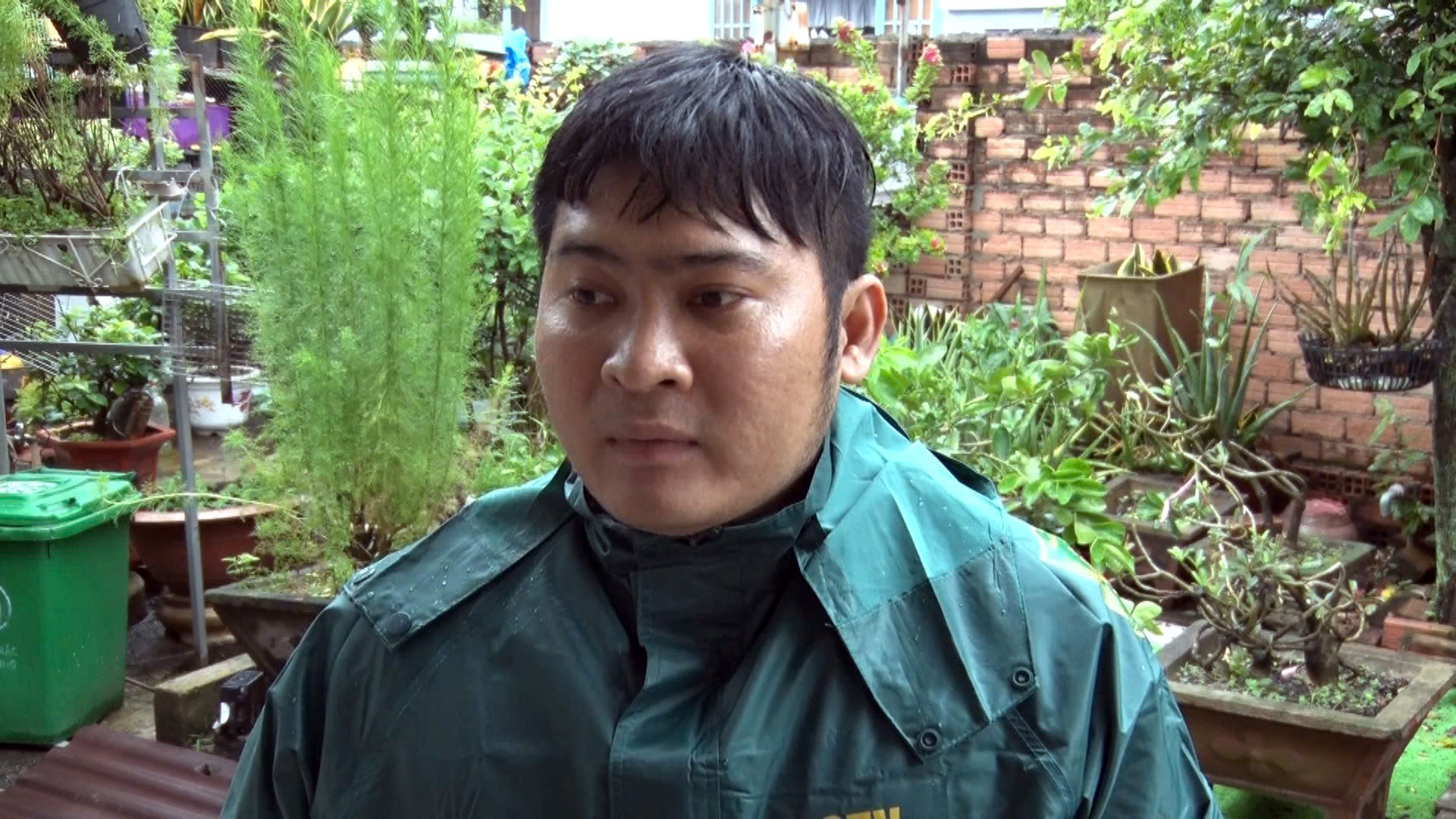 Anh: Nguyễn Công Tú – Dân quân thường trực phường Trấn Biên.