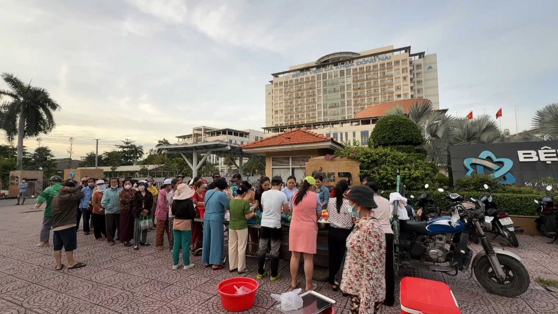 Chuyến xe yêu thương “Nồi Cháo 0 đồng”