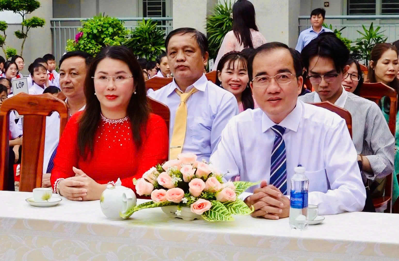 Trường THCS Nguyễn Bỉnh Khiêm tổ chức Lễ kỷ niệm 80 năm truyền thống ngành giáo dục và khai giảng năm học mới 2025-2026