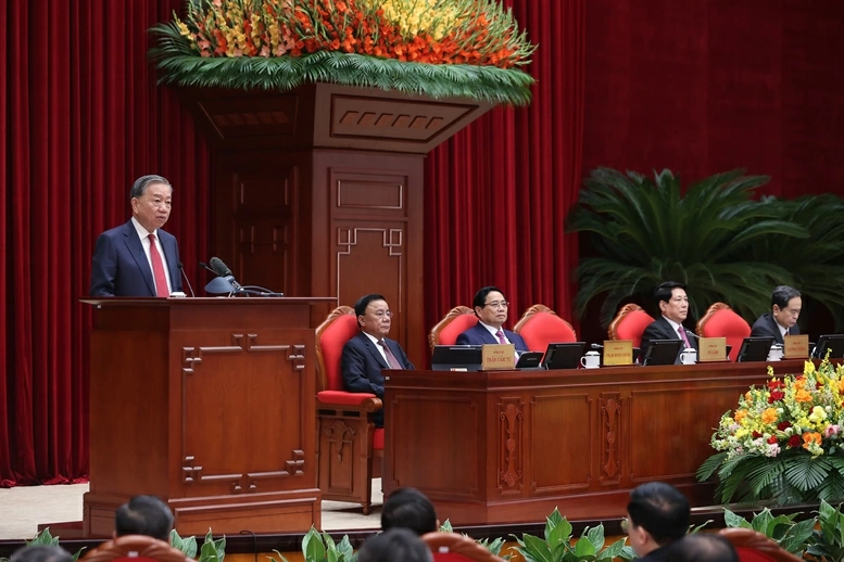 Tổng Bí thư Tô Lâm kỳ vọng Hội nghị Trung ương 14 sẽ tạo đồng thuận rất cao về: Tầm nhìn phát triển và những định hướng chiến lược trình Đại hội XIV; Danh sách nhân sự giới thiệu tham gia Bộ Chính trị, Ban Bí thư. Ảnh: VGP/Nhật