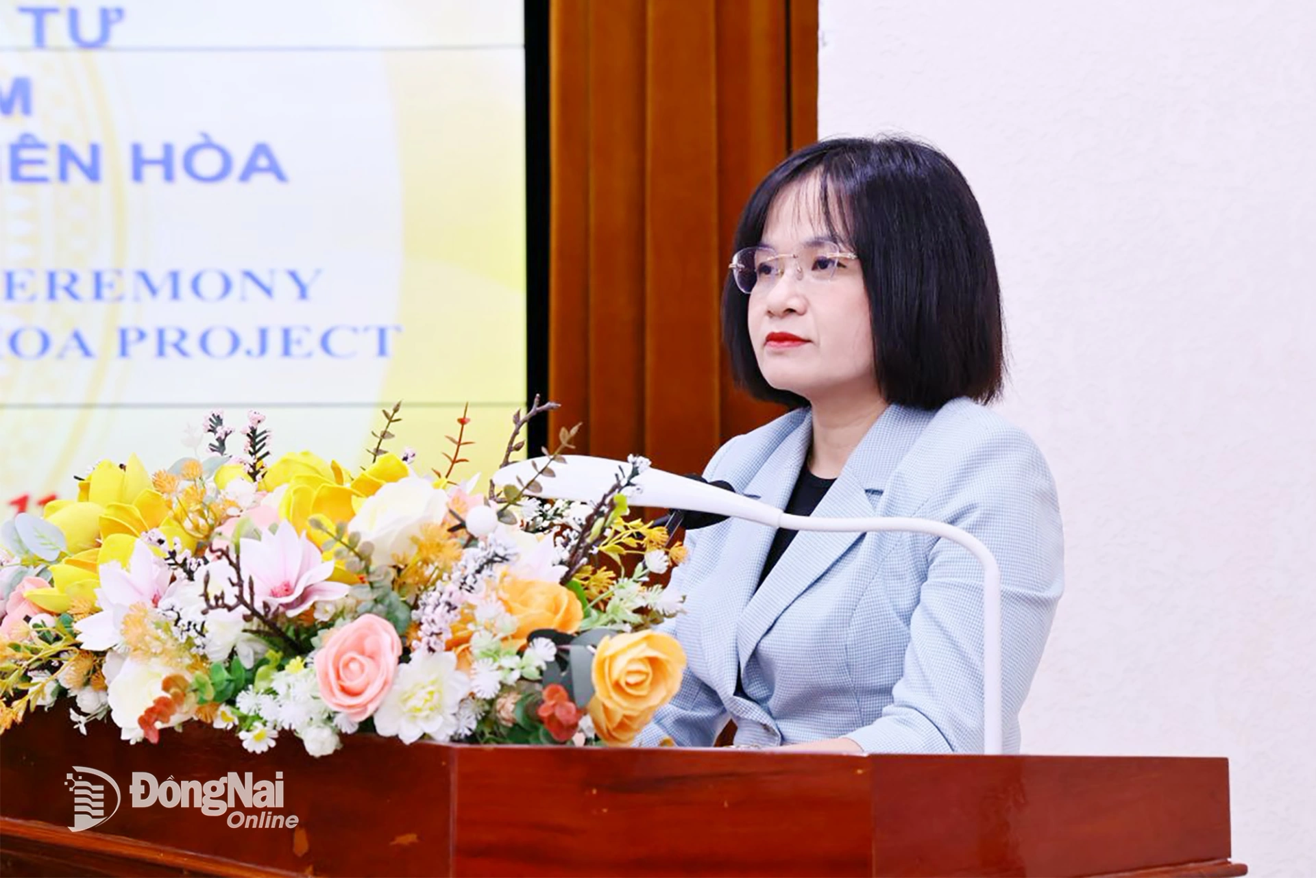 Tỉnh ủy viên, Giám đốc Sở Tài chính tỉnh Đồng Nai Trương Thị Hương Bình thông tin về Dự án AeonMall Biên Hòa. Ảnh: Công Nghĩa