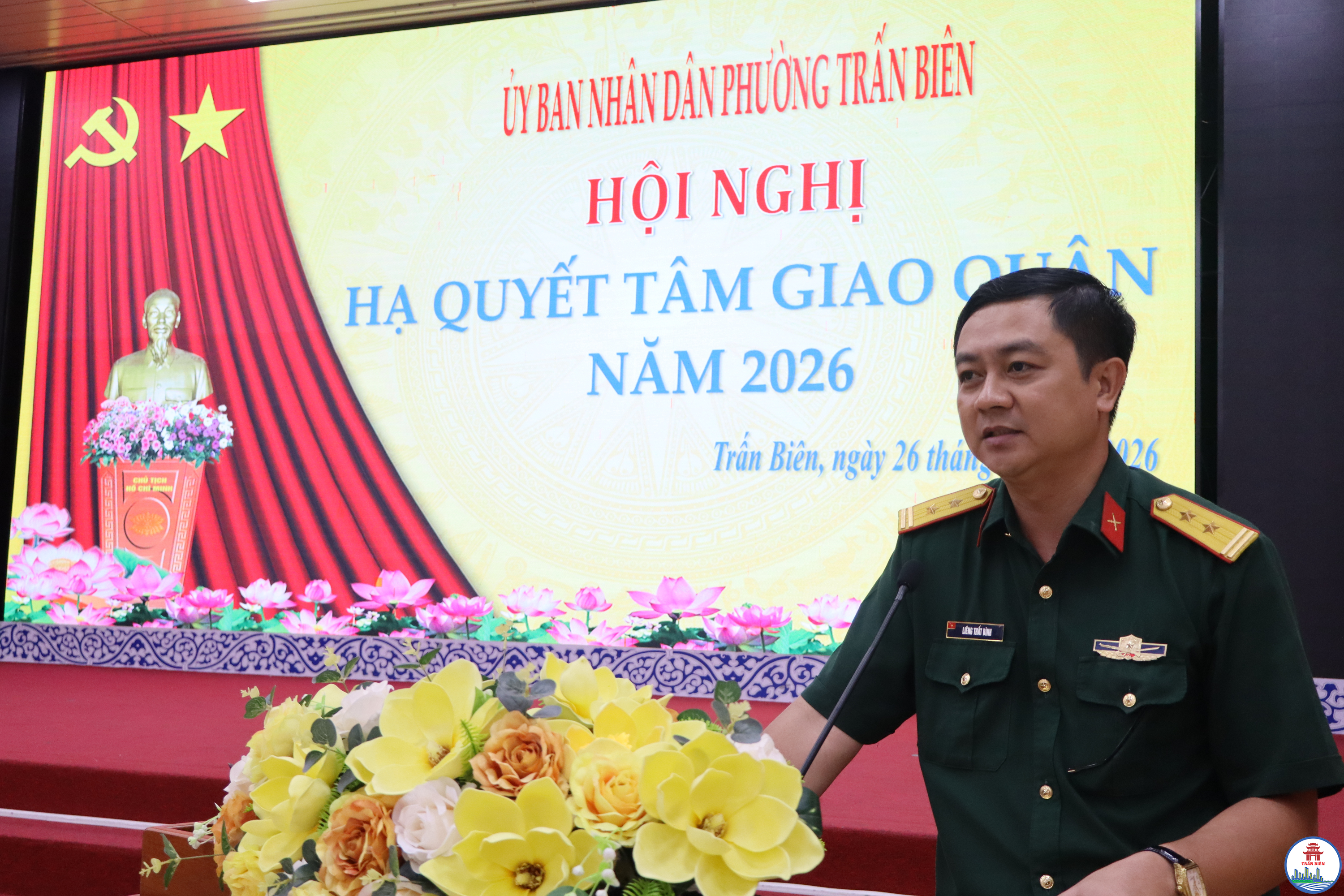 Lãnh đạo BCH Quân sự phường Trấn Biên phát biểu tại hội nghị