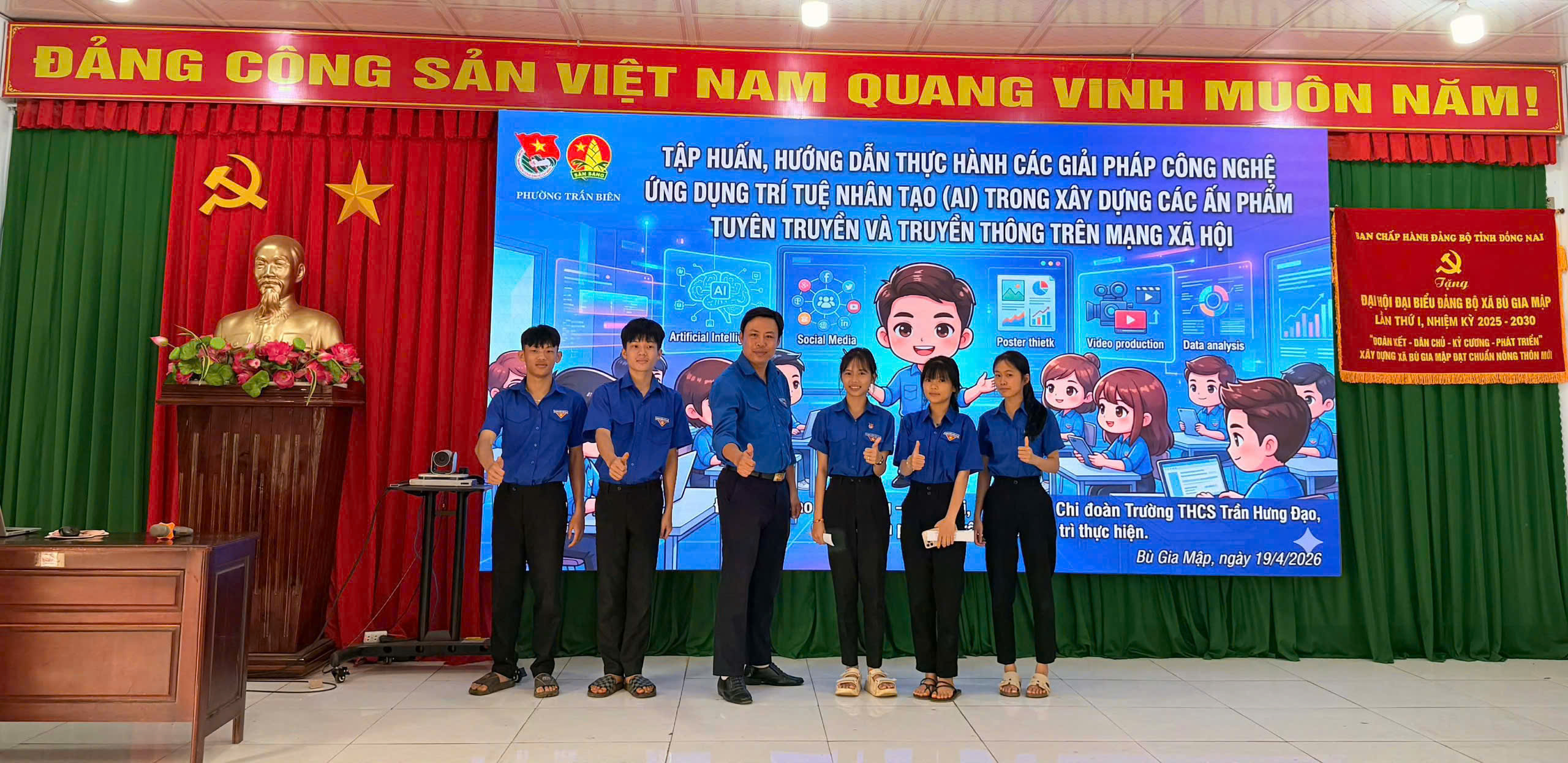 Tuổi trẻ Trấn Biên hướng về biên cương Tổ quốc