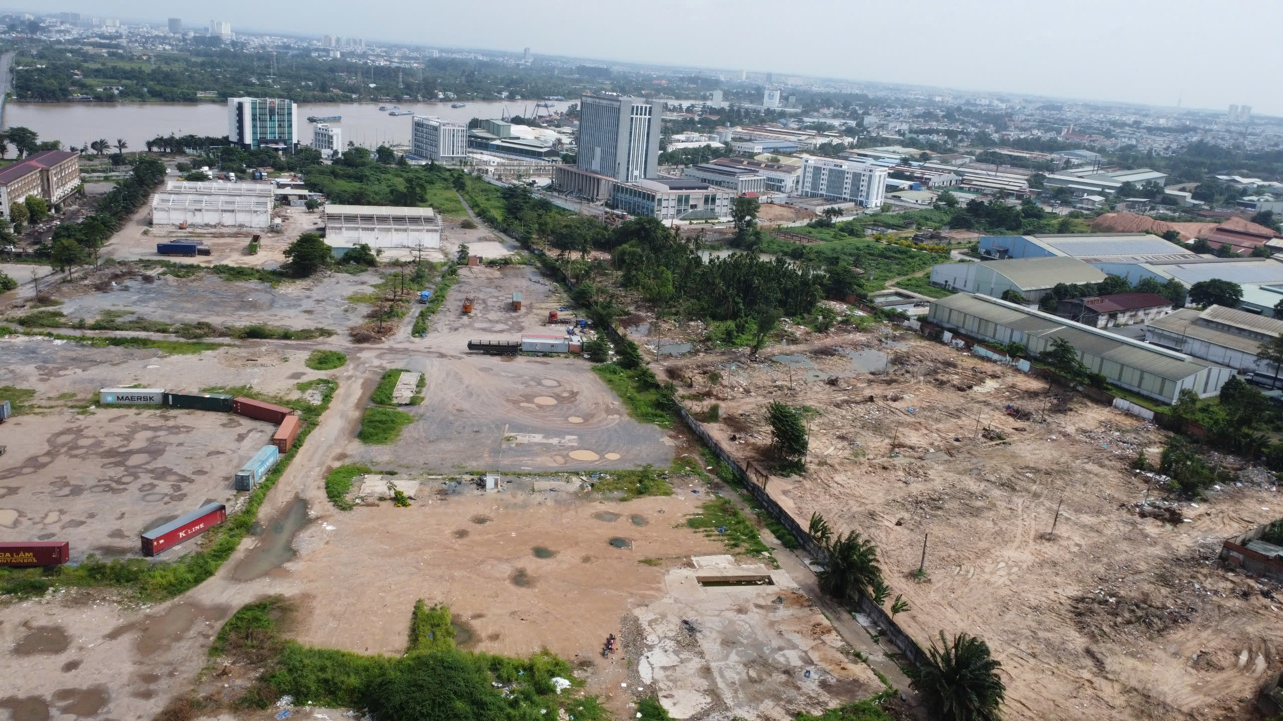 Một góc tại khu đất thực hiện dự án Khu đô thị thương mại dịch vụ diện tích hơn 51,6 hécta