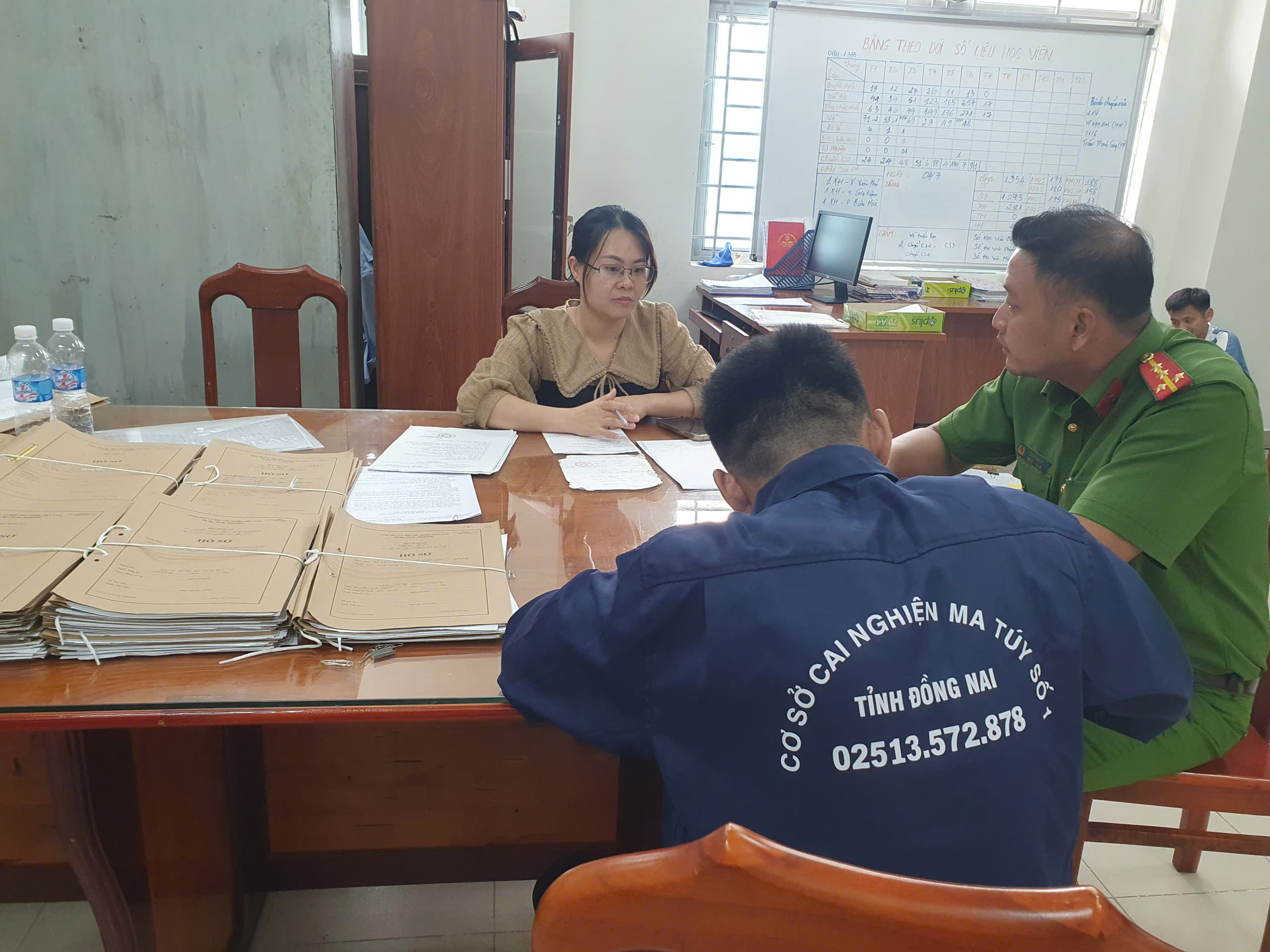 Mỗi Giấy Tờ Được Hoàn Thiện Là Thêm Một Nụ Cười Của Người Dân
