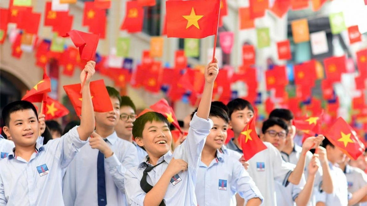 Hướng dẫn thủ tục miễn, giảm học phí trong các cơ sở giáo dục