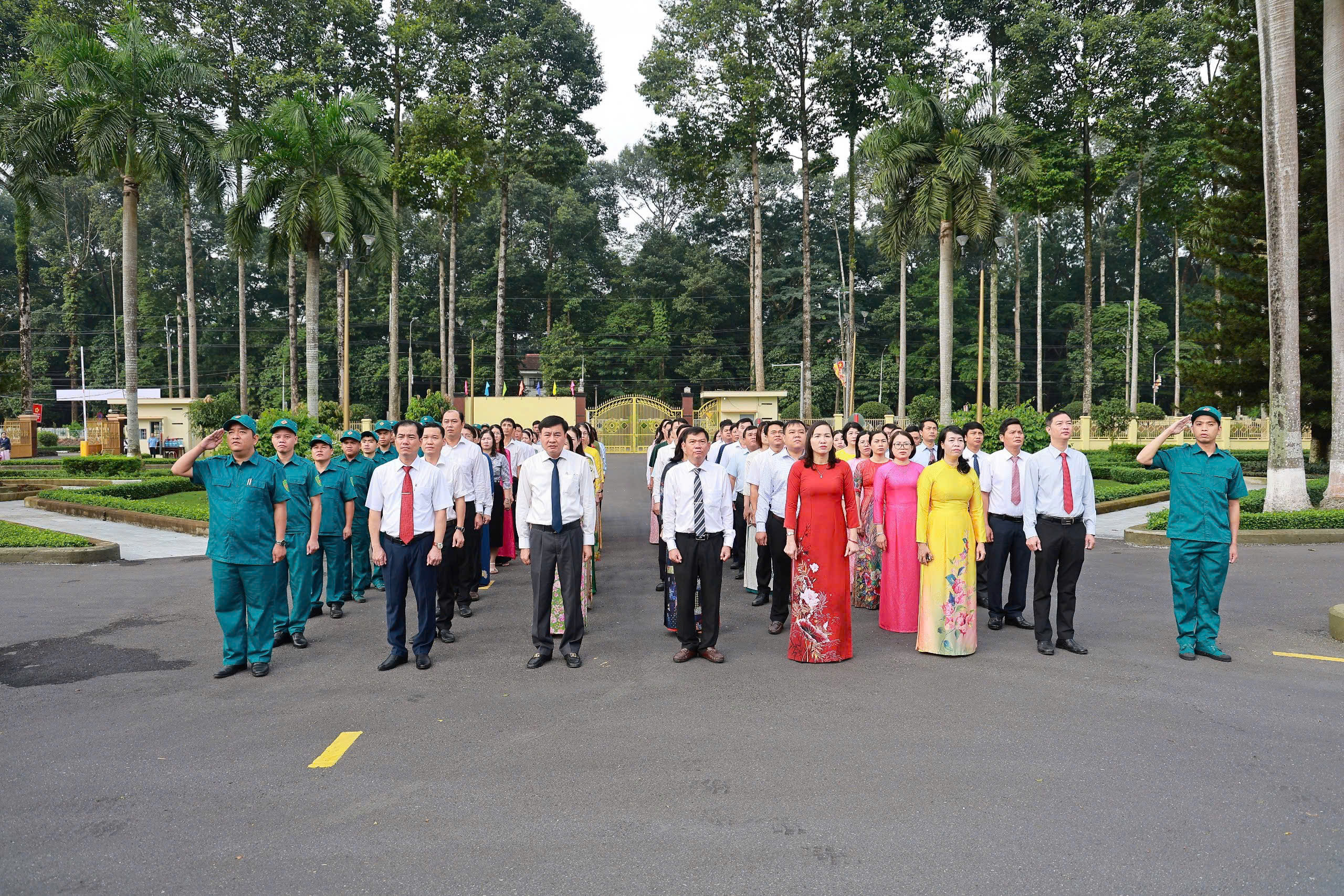 gen h z6825480056796 b738b62183f3e223d9a60483a1e4cfcf