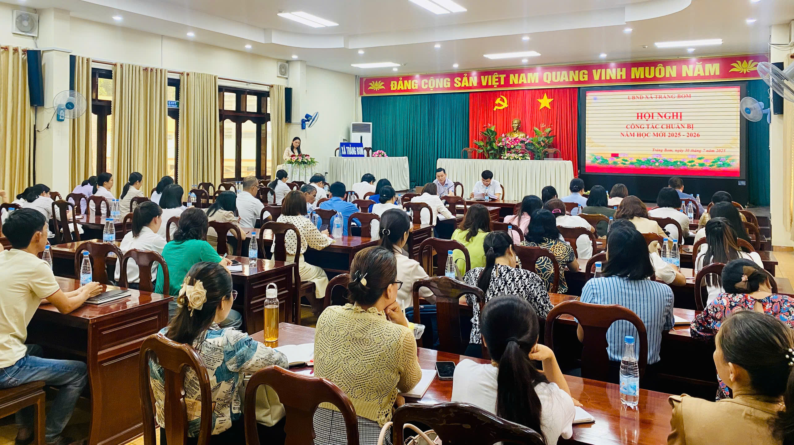 gen h z6856207639197 952050acaf823325eca365ebff3d94a4