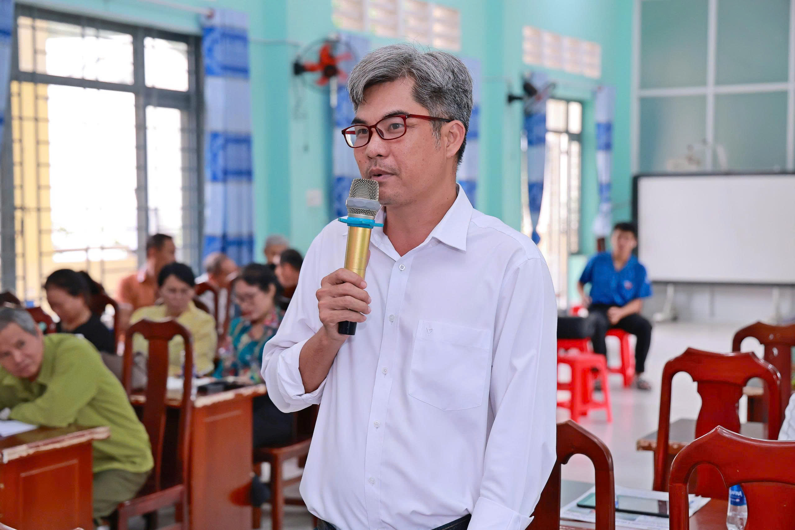 32f271b6201ca842f10d