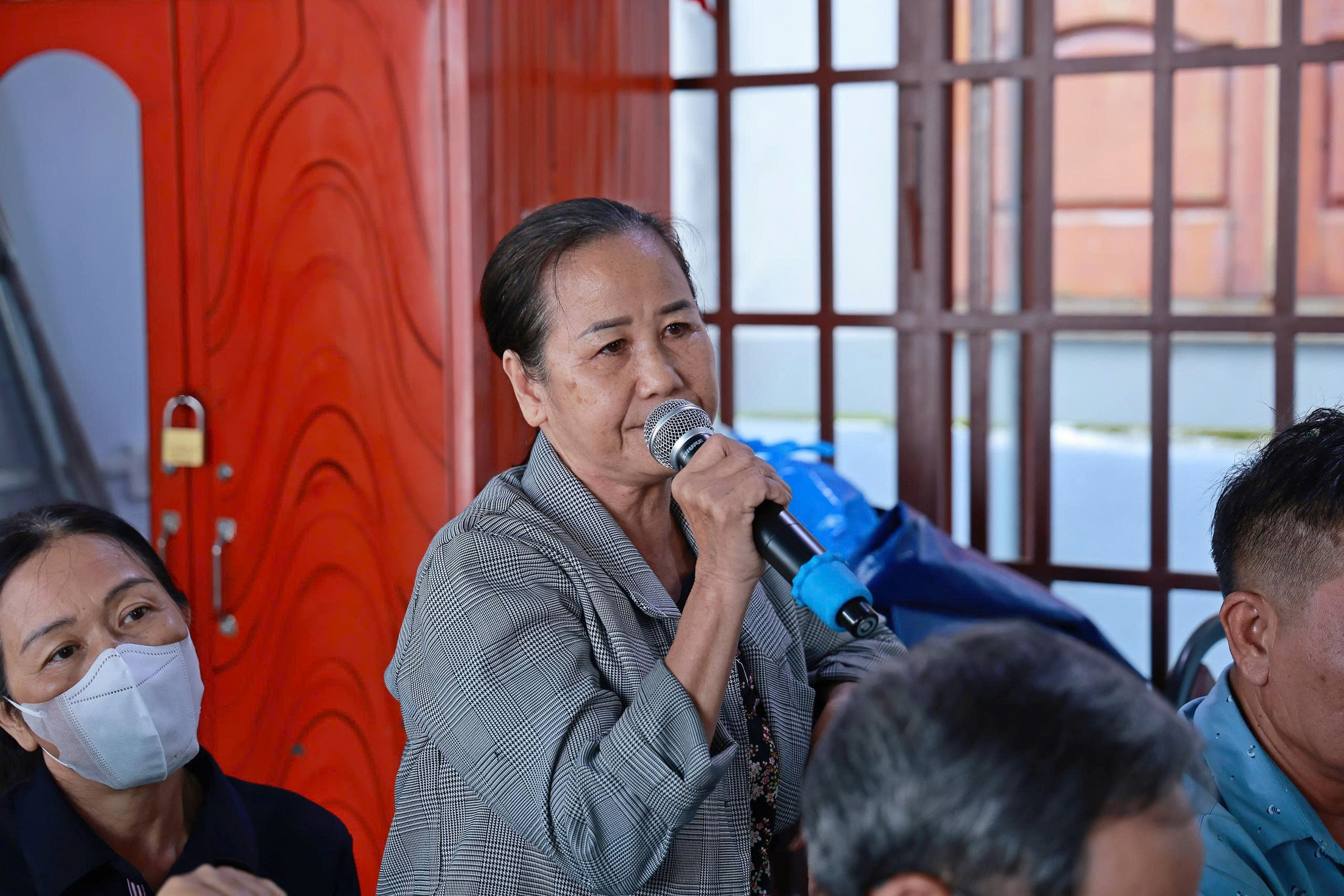 569f921dc5494e171758