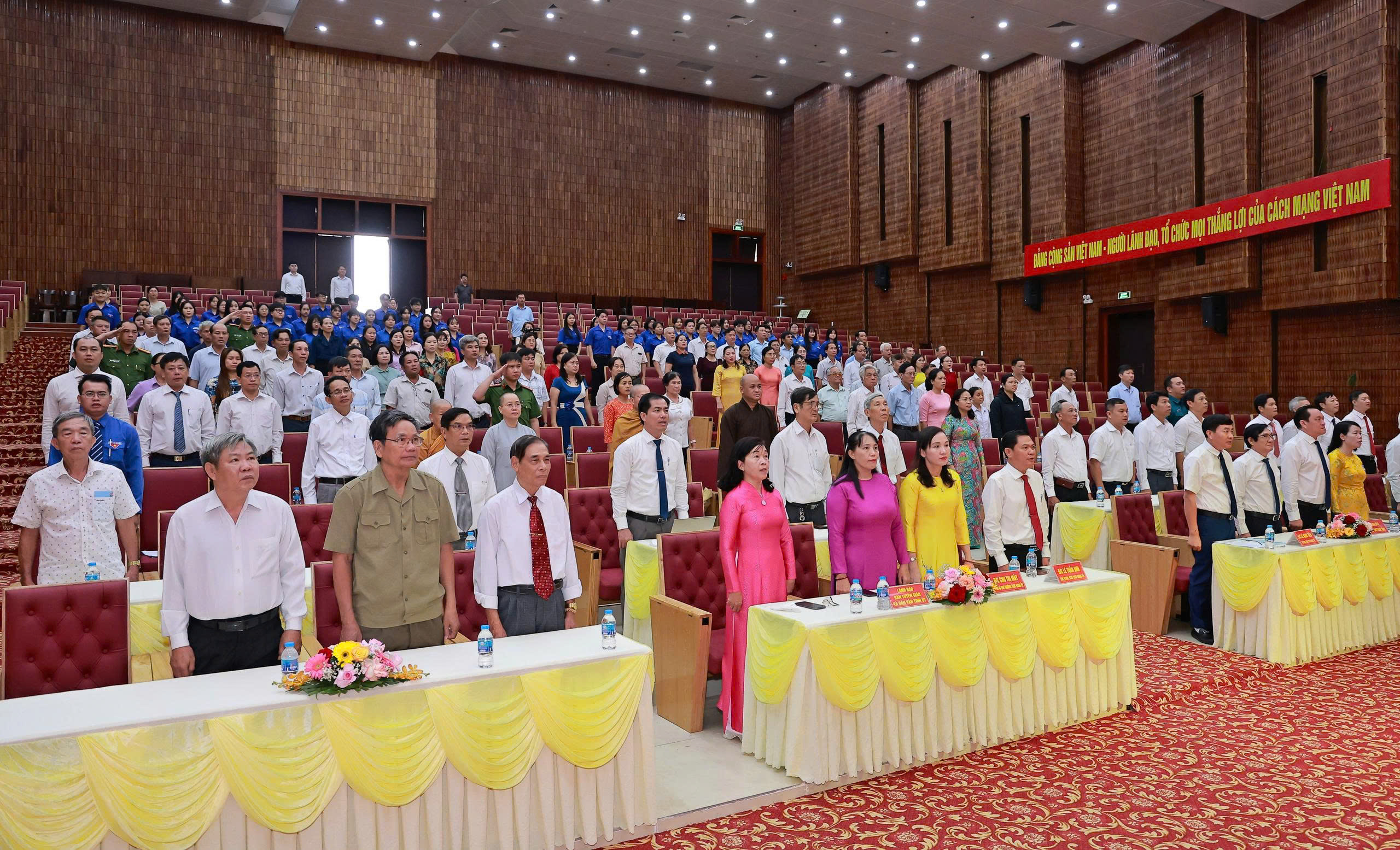 gen h z6956811162379 6b25eeb17d391433d19350bc4ffdeff5