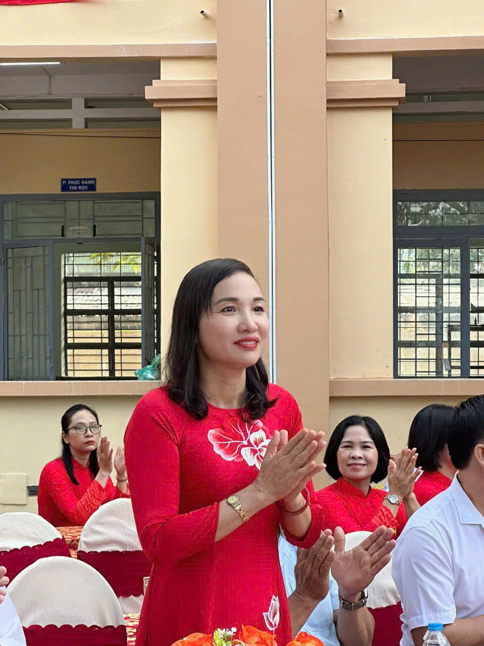 gen h z6978988250178 076b96cfbe5fe07036446304d2c8fd98