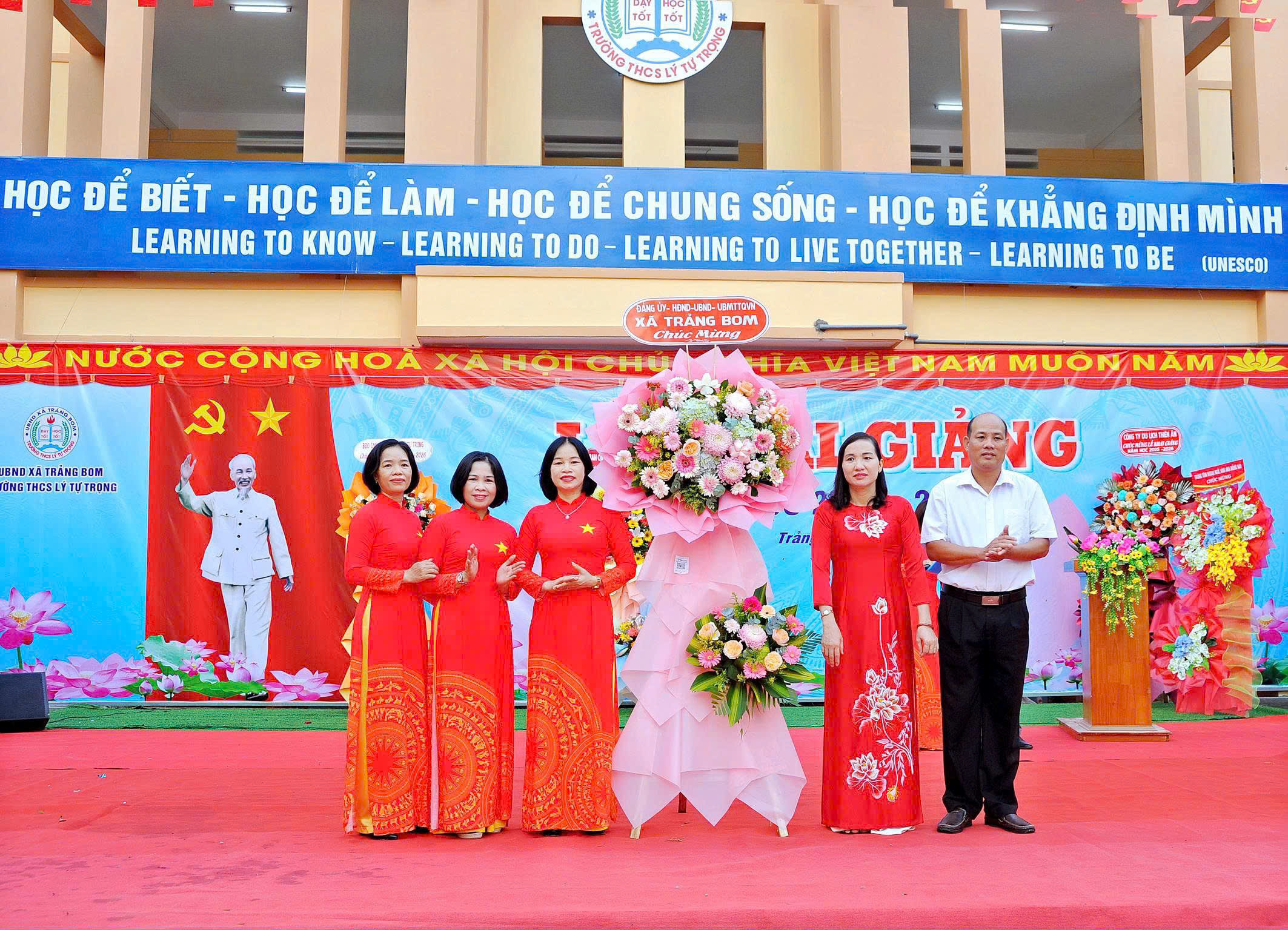 gen h z6979070018314 5dcaeb941e0dbe7b7ed5d50e93f22e84