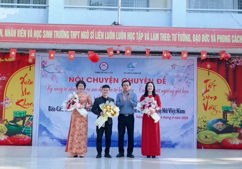 Description: C:\Users\THAO\Downloads\2.jpg?t=1762423301